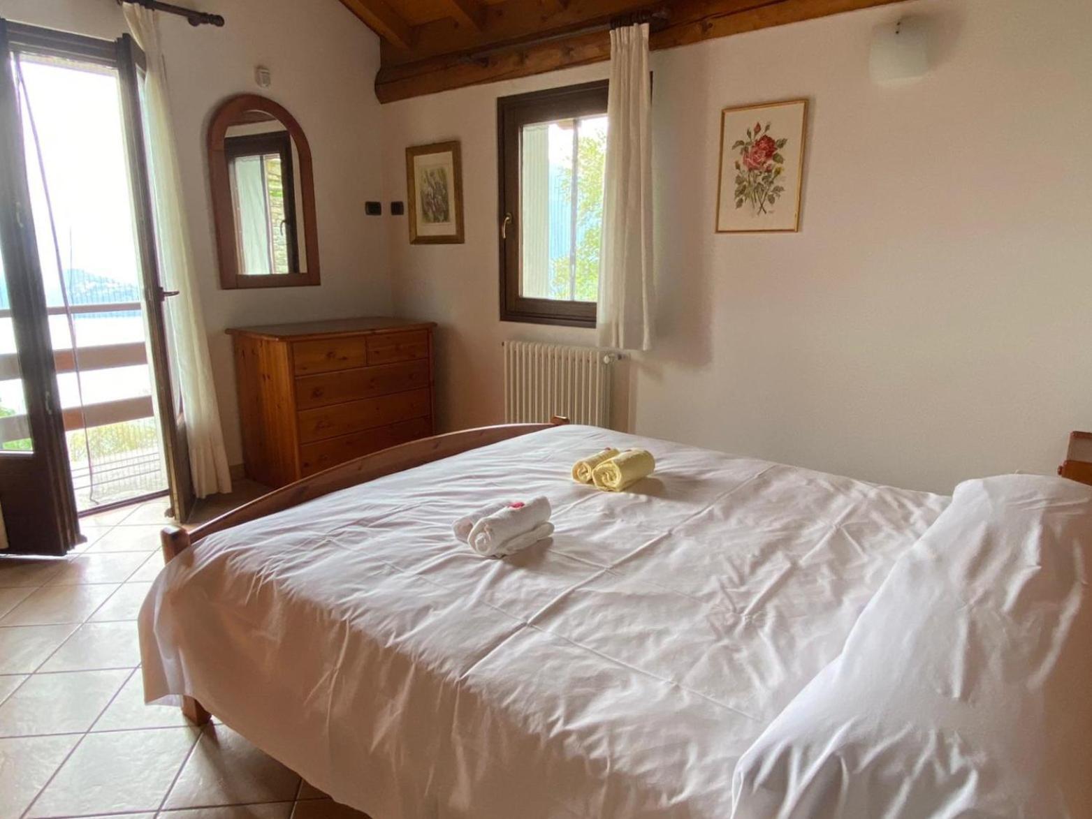 Pianello Del Lario The Happy Rooster - Villa With Big Garden מראה חיצוני תמונה